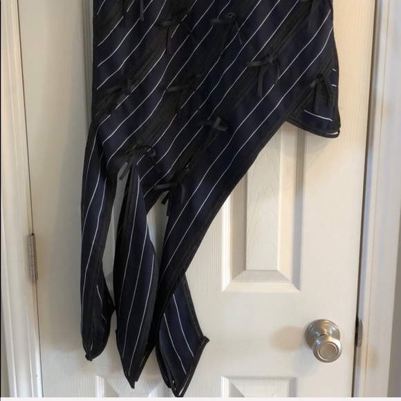 Self Portrait - Picture 3 of 4